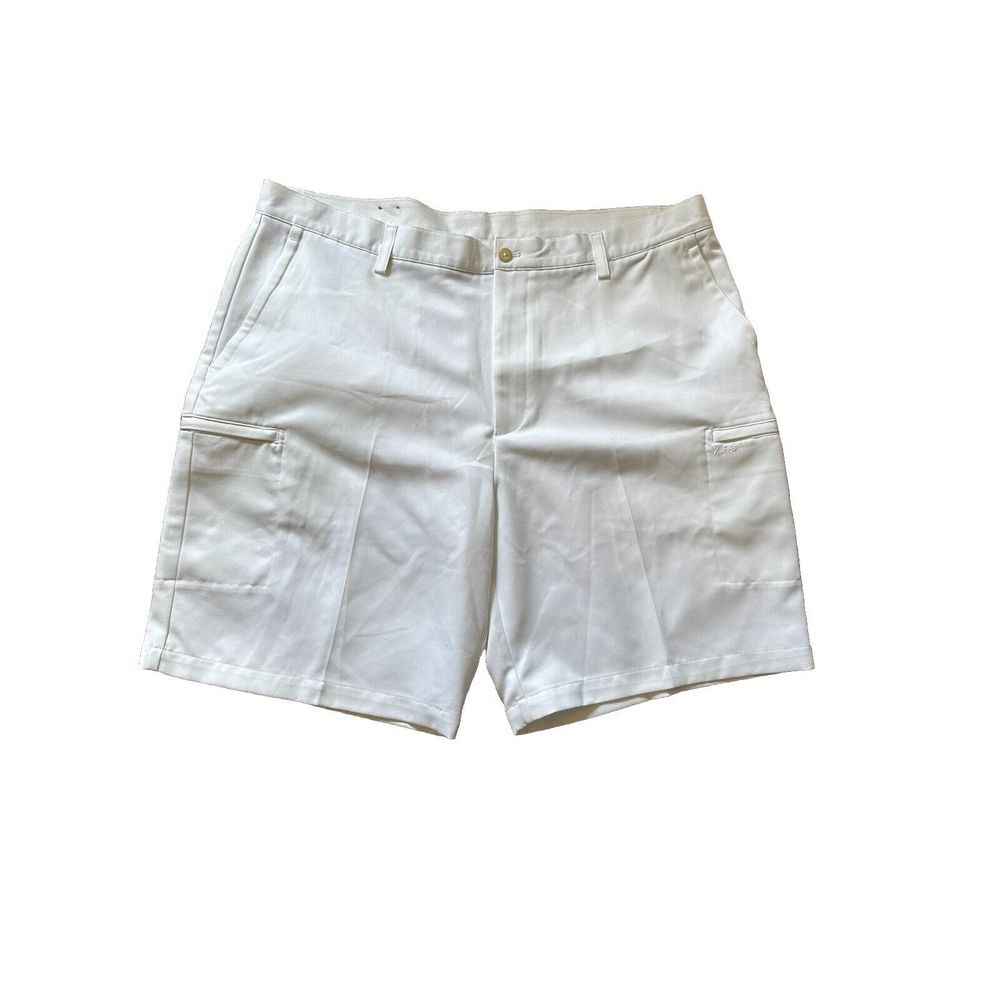 IZOD‎ Golf Shorts. White, Men's 42 XFG Lightweight Zip Cargo Pocket